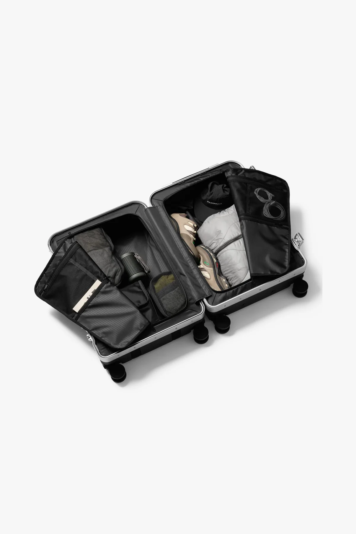 Ramverk Pro Check-in Luggage Medium - Image 6
