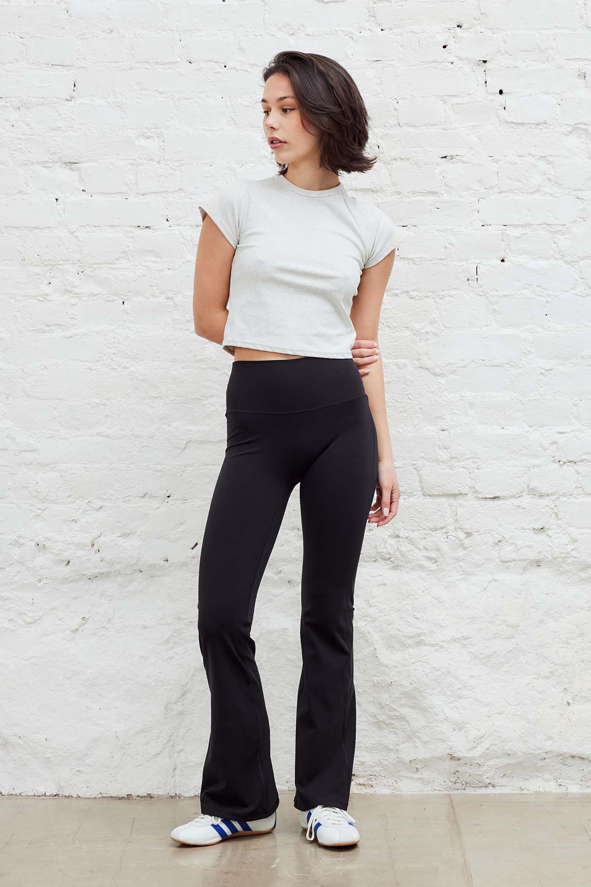Flare Tights Black - Image 3