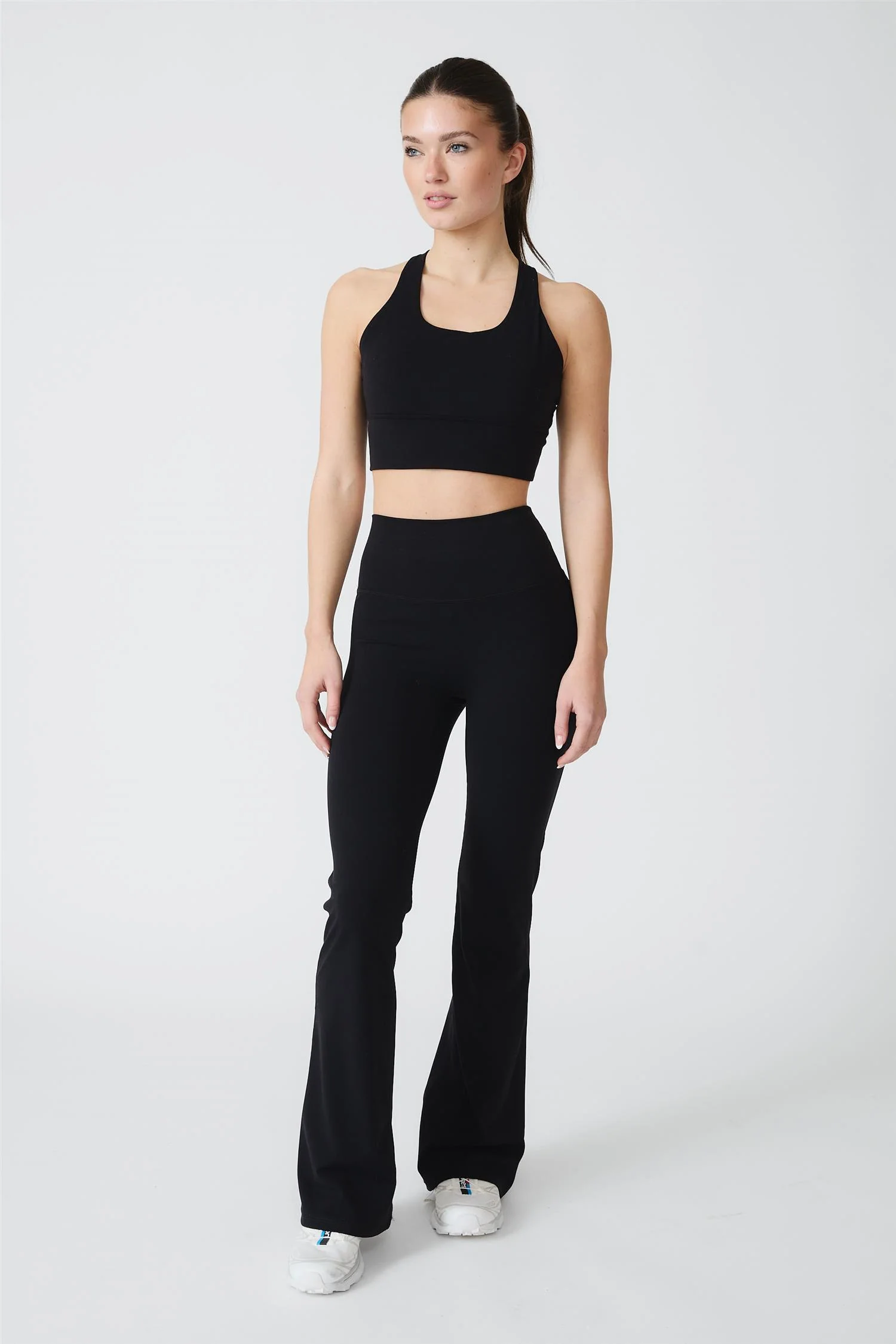 Flare Tights Black Long - Image 2