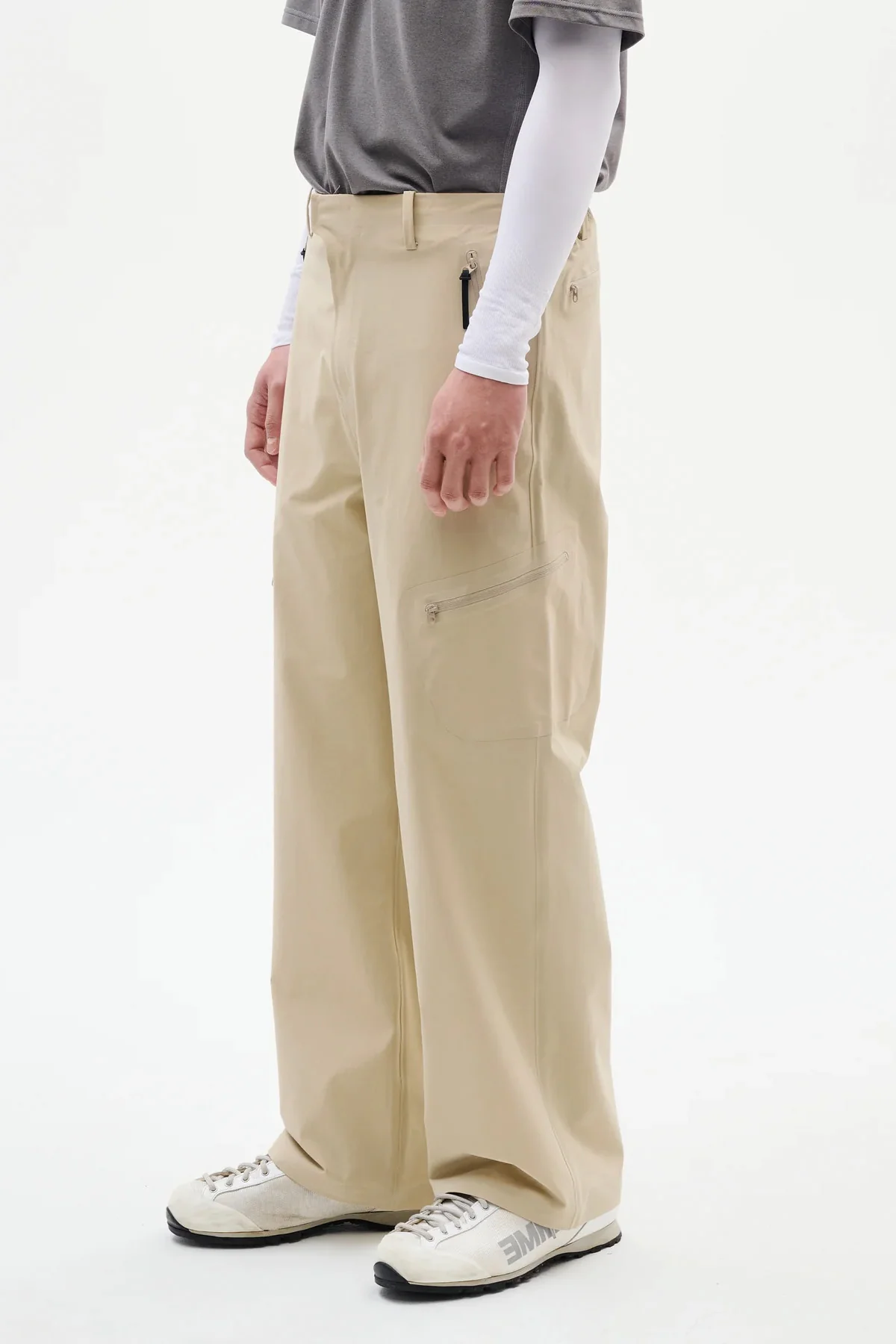 TECHNICAL TROUSERS - Image 3