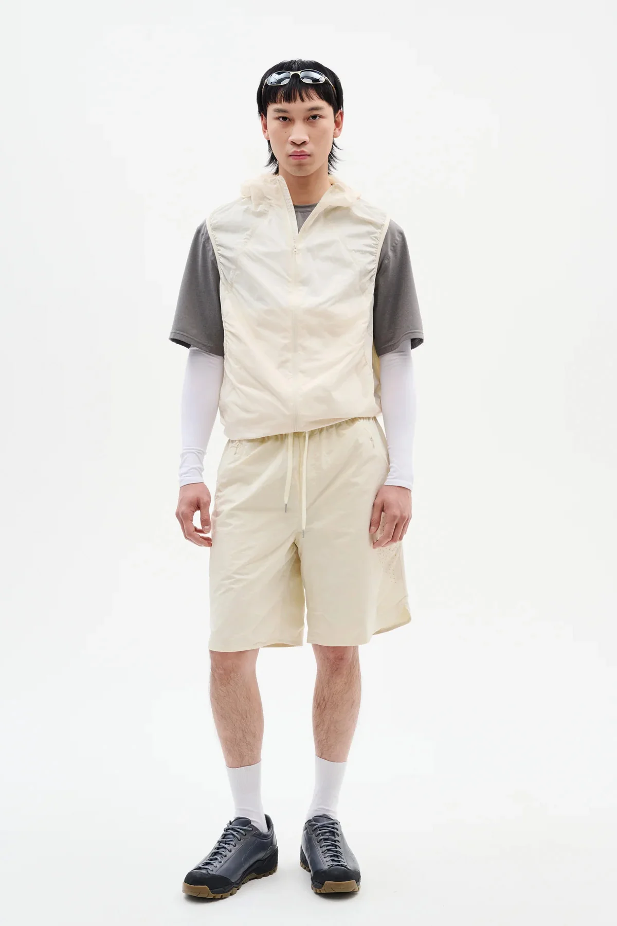 LIGHT TECHNICAL SHORTS - Image 2