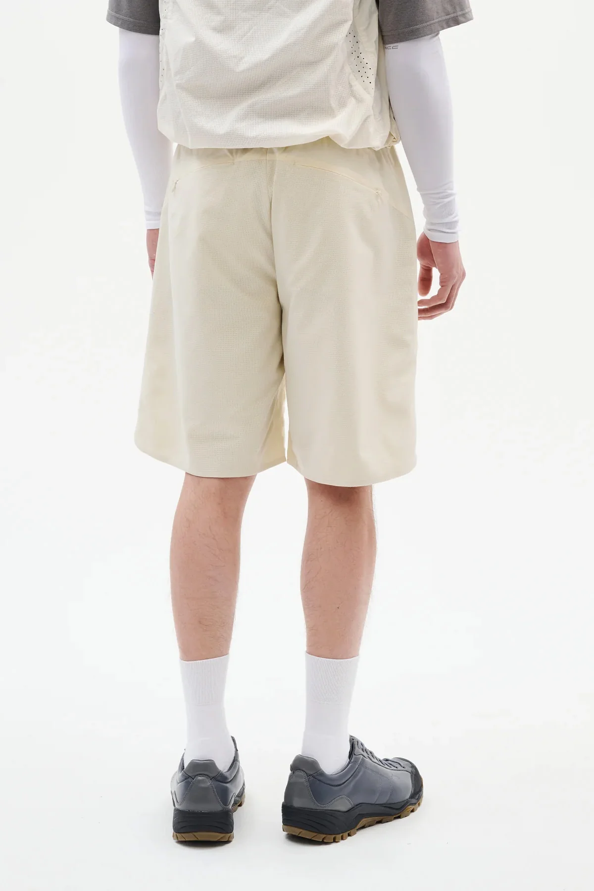 LIGHT TECHNICAL SHORTS - Image 4