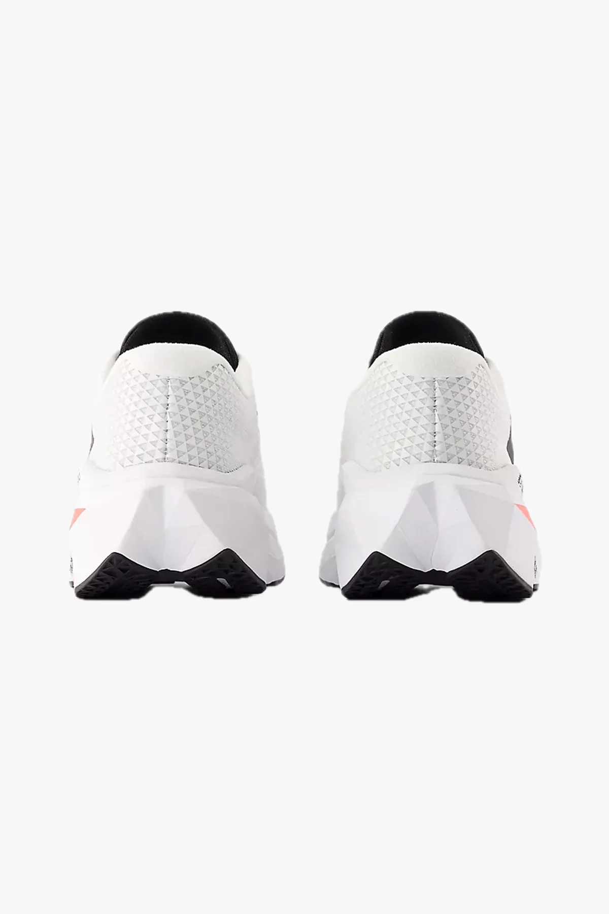 New Balance FuelCell SuperComp Trainer v3 - Image 5