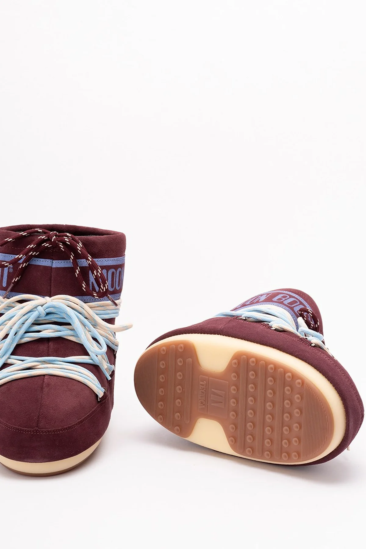 MB Icon Low Suede Laces - Image 4