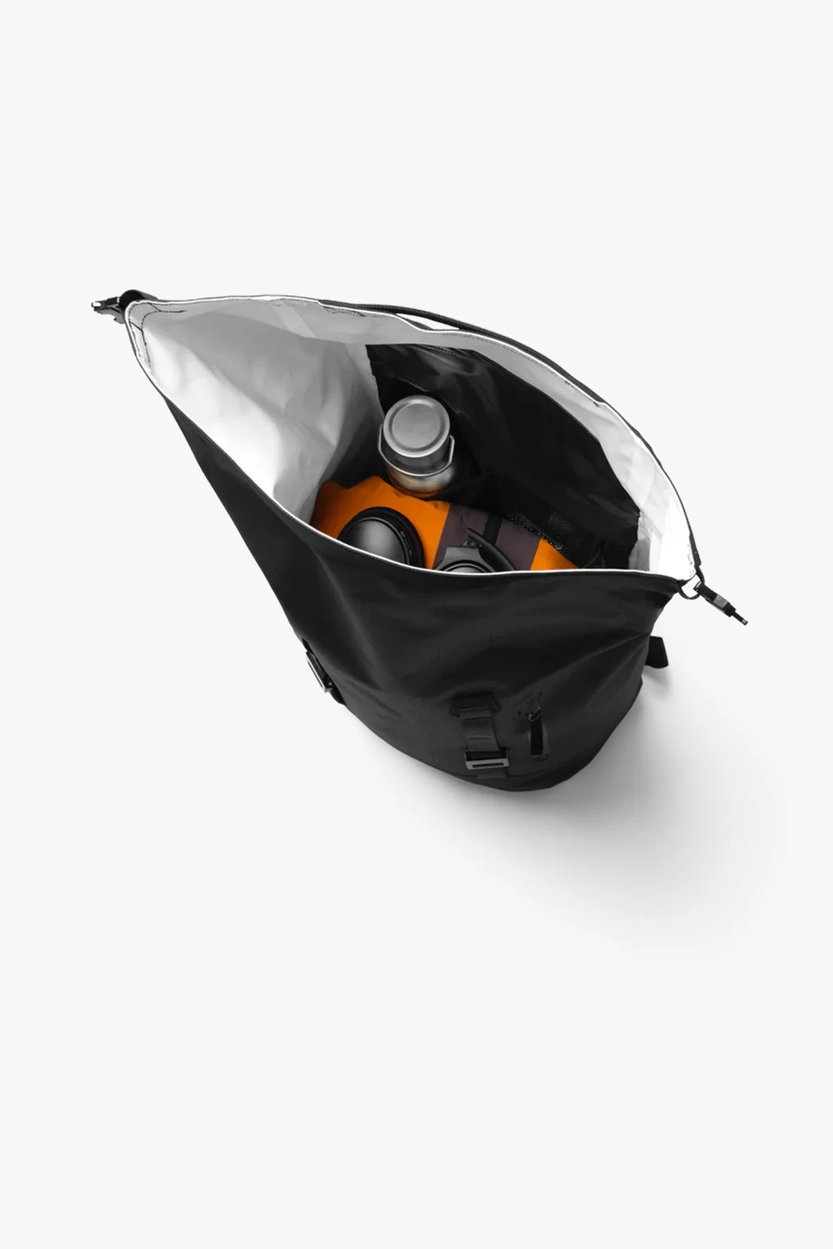 Essential Rolltopp Backpack 32L - Image 4