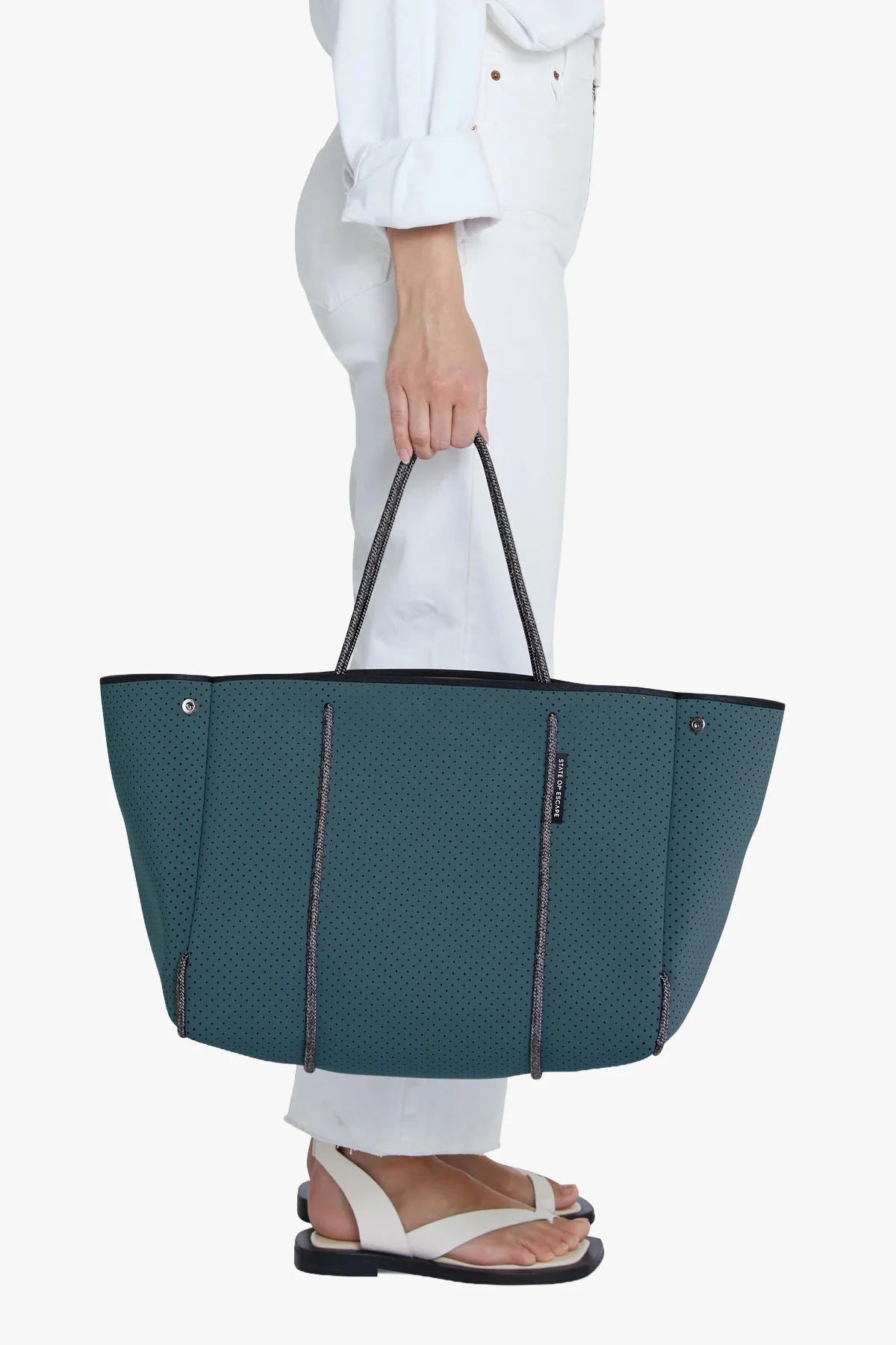 Escape Tote Ocean Slate - Image 2