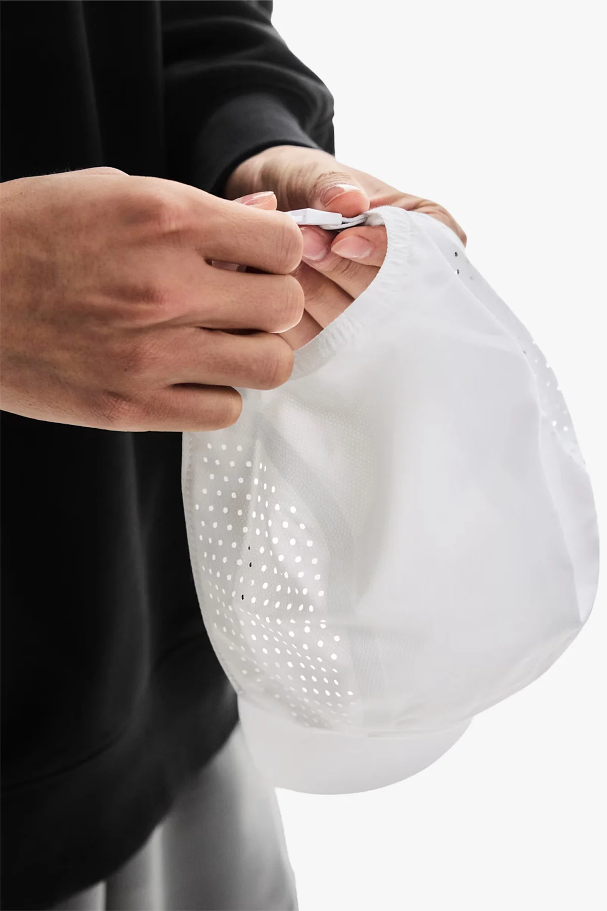 Lightweight Cap Unisex White - Image 6