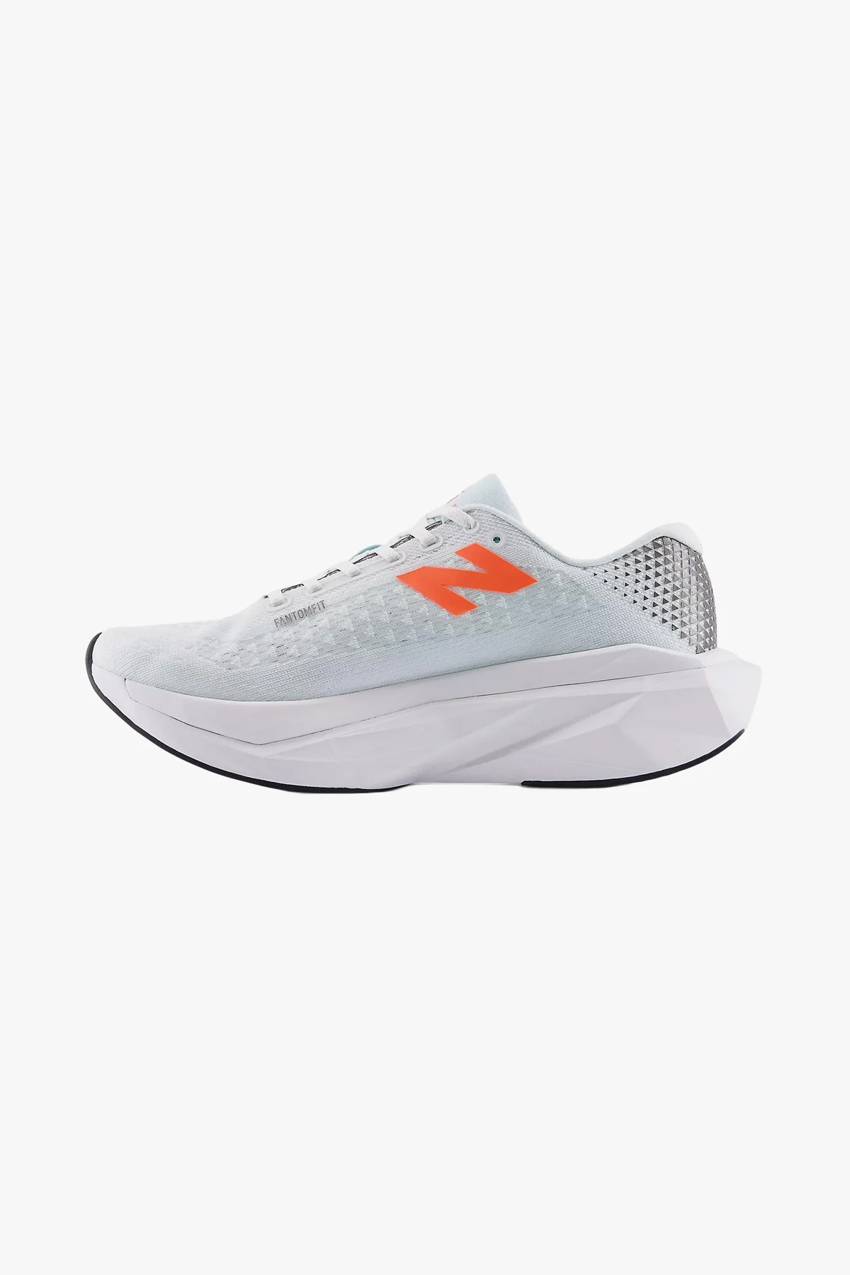 New Balance FuelCell SuperComp Trainer v3 - Image 3