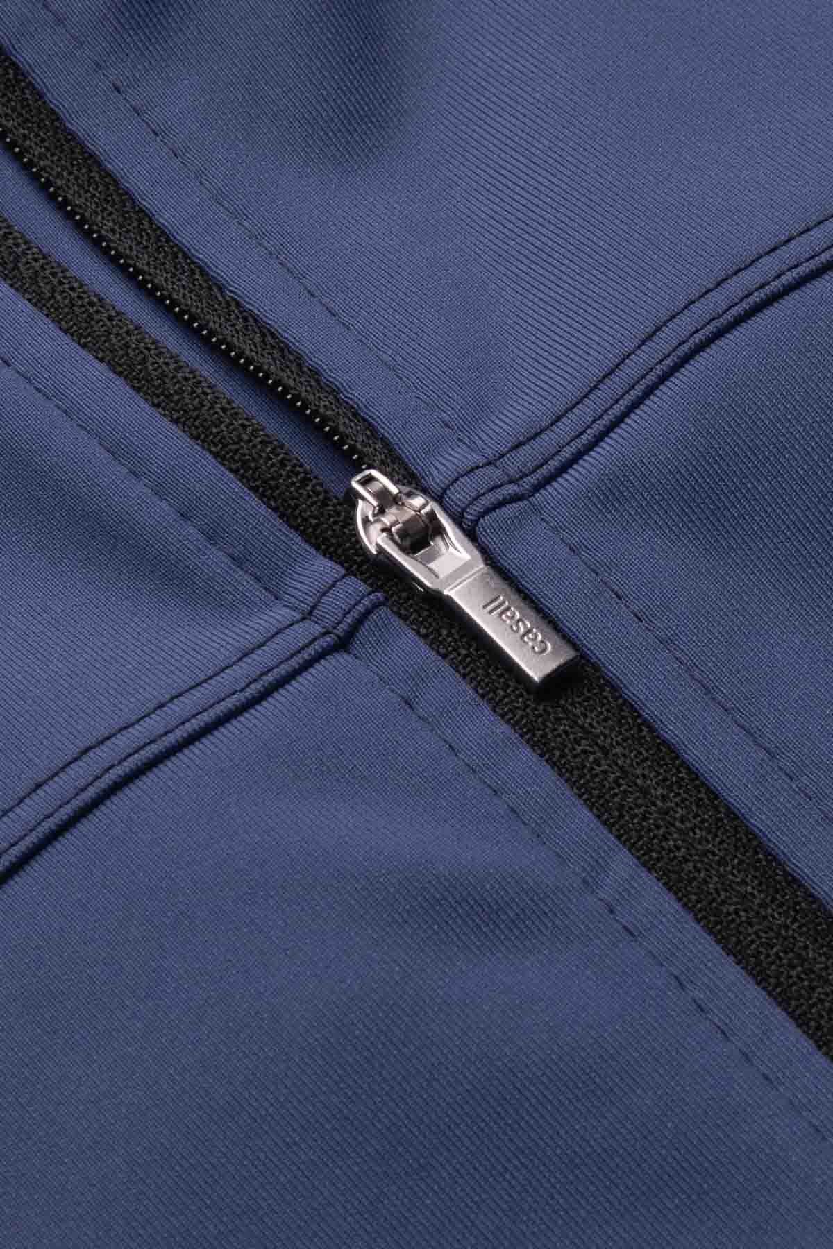 Core training jacket - Image 5