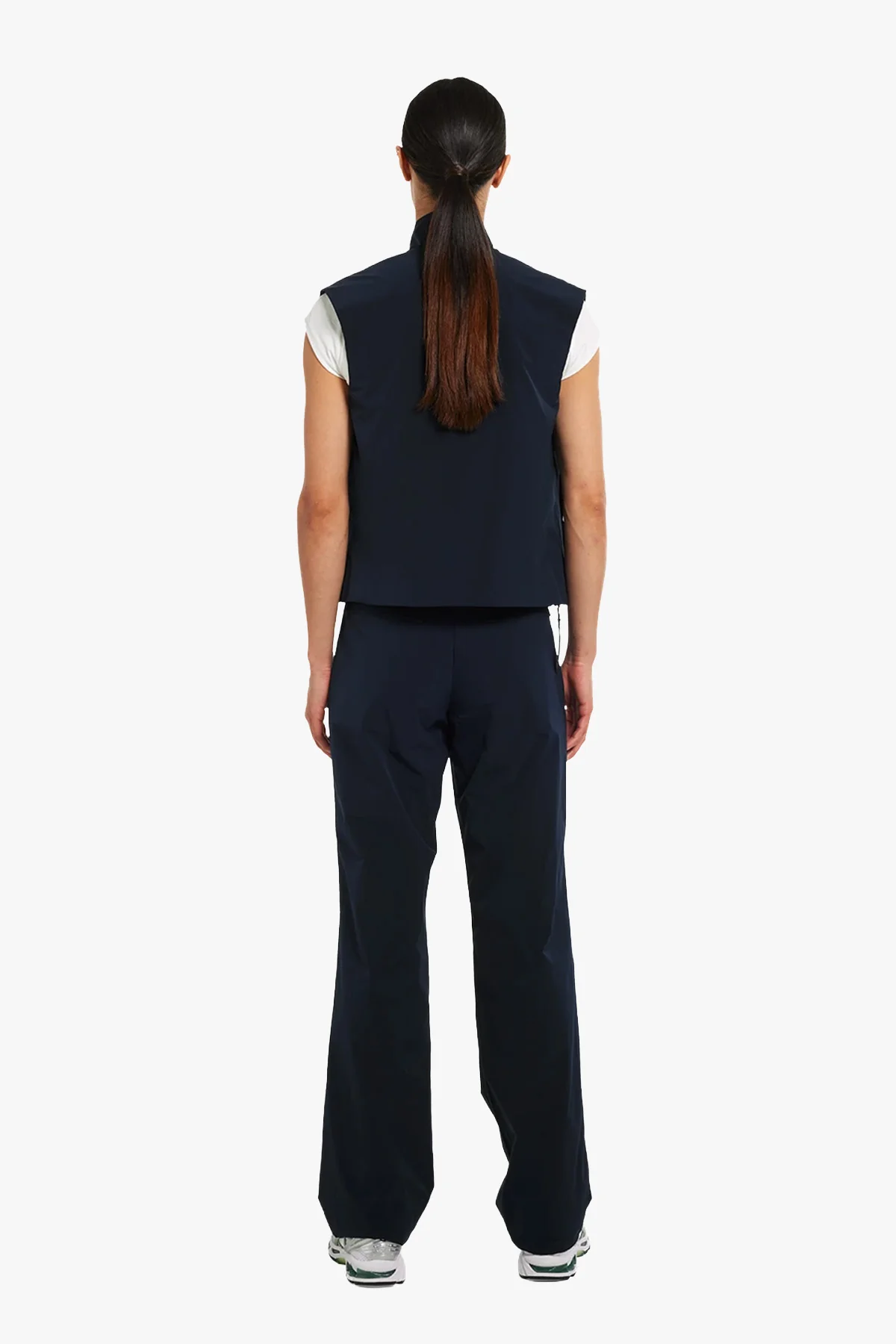 Hjelle Lightweight Vest - Image 3