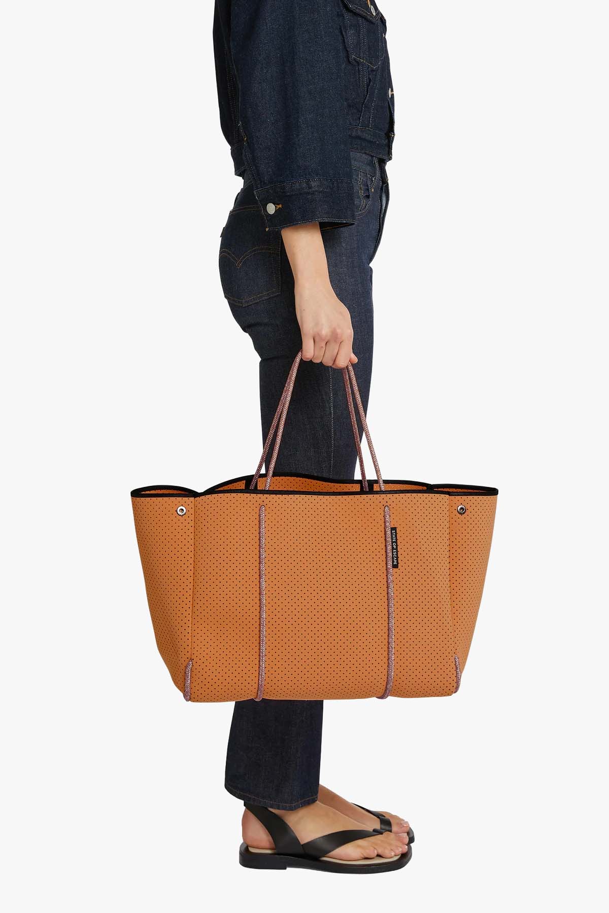 Escape Tote Peach Haze - Image 2