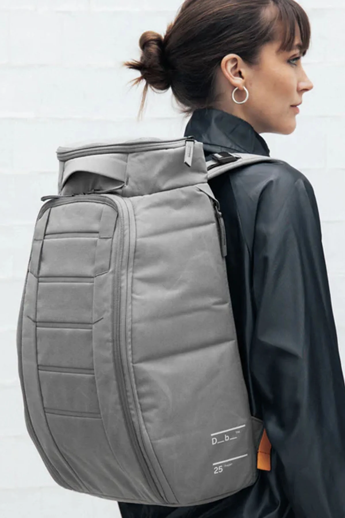 Hugger Backpack 25L - Image 4